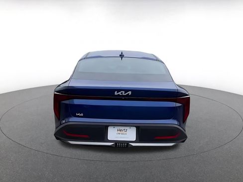 Used 2025 Kia K4 LXS image 12