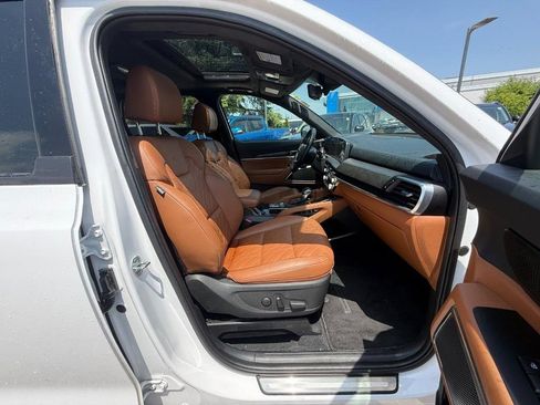 Used 2024 Kia Telluride SX Prestige X-Line AWD/4WD image 12