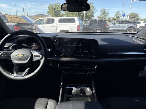 New 2026 Chevrolet Traverse LT FWD image 13