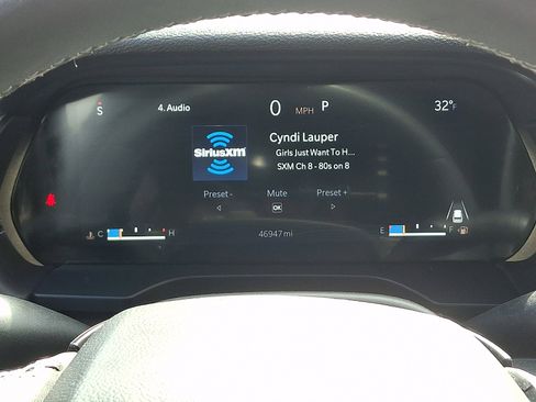 Used 2023 Jeep Grand Cherokee Altitude image 20