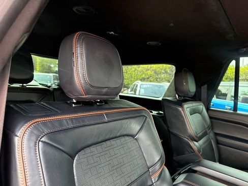 Used 2024 Lincoln Navigator L Black Label image 24