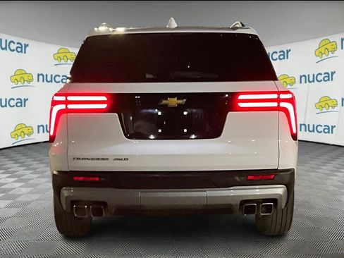 Certified 2025 Chevrolet Traverse LT image 4