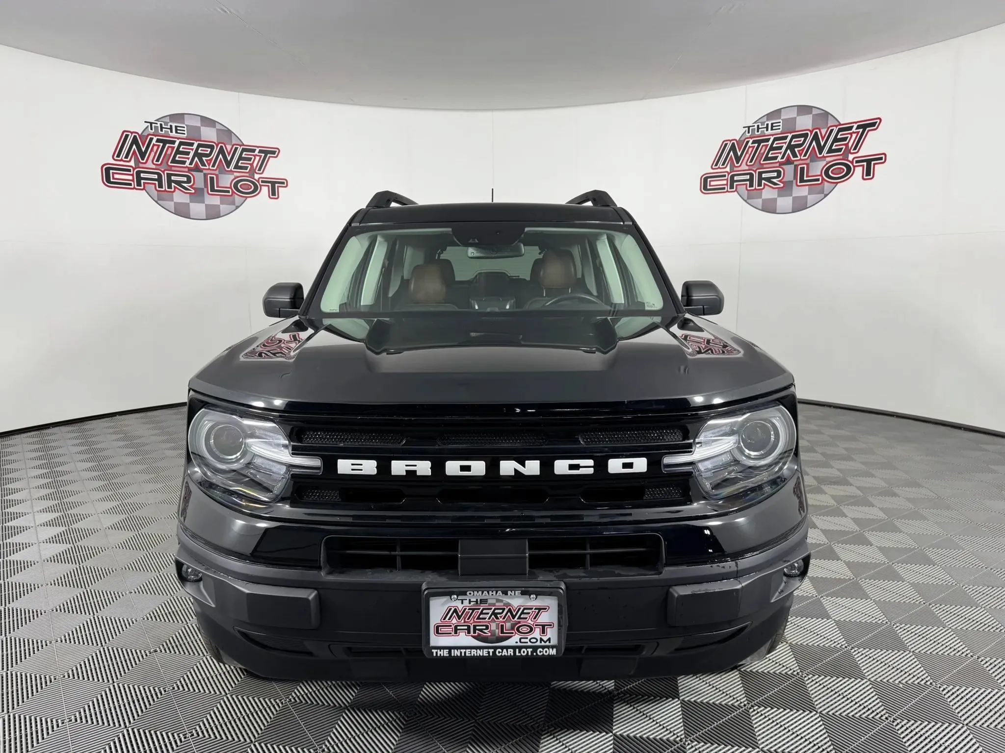 Used 2022 Ford Bronco Sport Outer Banks w/ Tech Package AWD/4WD image 2