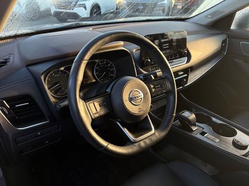 Certified 2023 Nissan Rogue SV w/ SV Premium Package image 14