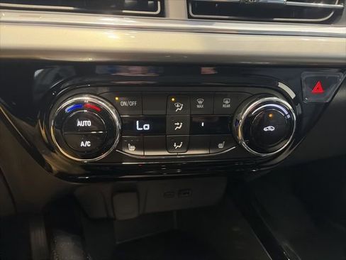 New 2026 Chevrolet Trax LT w/ Driver Confidence Package image 18