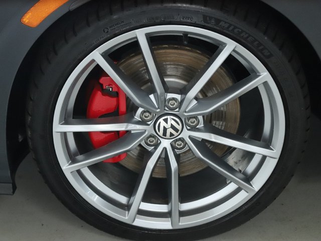 Used 2023 Volkswagen GTI 40th Anniversary Edition FWD image 36