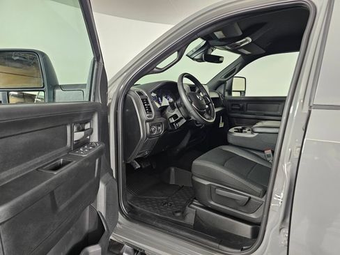 New 2026 RAM 2500 Tradesman AWD/4WD image 22