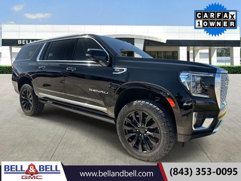 Used 2021 GMC Yukon XL Denali w/ Denali Premium Package image 1