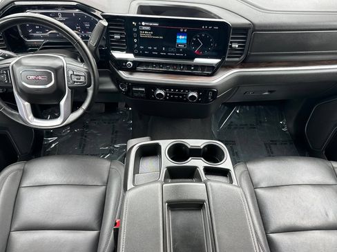 Used 2025 GMC Sierra 1500 SLT RWD image 12