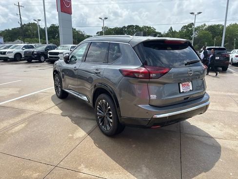 New 2026 Nissan Rogue Platinum AWD/4WD image 5