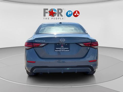 Used 2025 Nissan Sentra SV FWD image 4