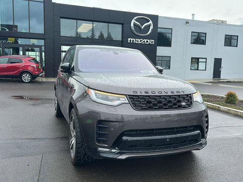 Used 2021 Land Rover Discovery HSE R-Dynamic image 5