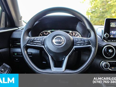 Used 2024 Nissan Sentra SV FWD image 22
