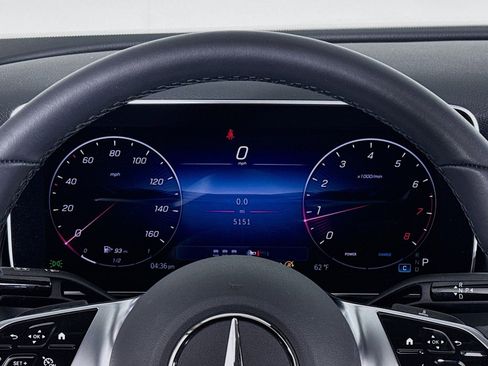 Certified 2025 Mercedes-Benz GLC 300 4MATIC image 19