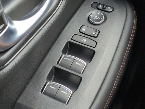 Used 2025 Honda HR-V Sport image 21