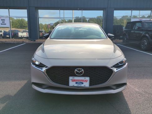 Used 2025 MAZDA MAZDA3 s FWD image 2