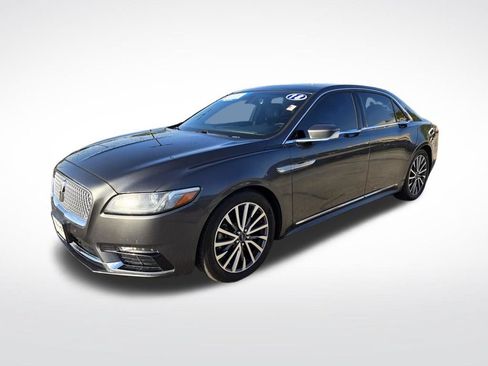 Used 2018 Lincoln Continental Select w/ Continental Climate Package AWD/4WD image 9