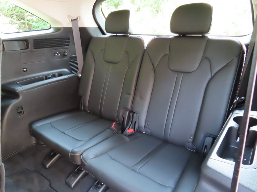 Certified 2023 Kia Sorento S w/ Panoramic Sunroof Package AWD/4WD image 33