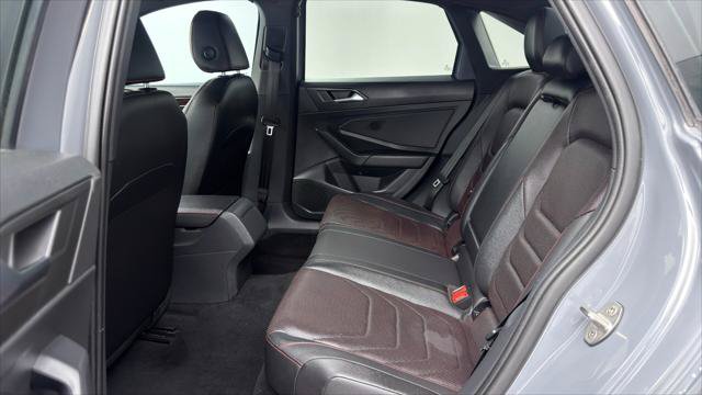 Used 2023 Volkswagen Jetta GLI Autobahn FWD image 17