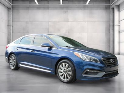 Used 2016 Hyundai Sonata Sport w/ Option Group 1V