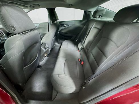 Used 2019 Chevrolet Malibu LT FWD image 28