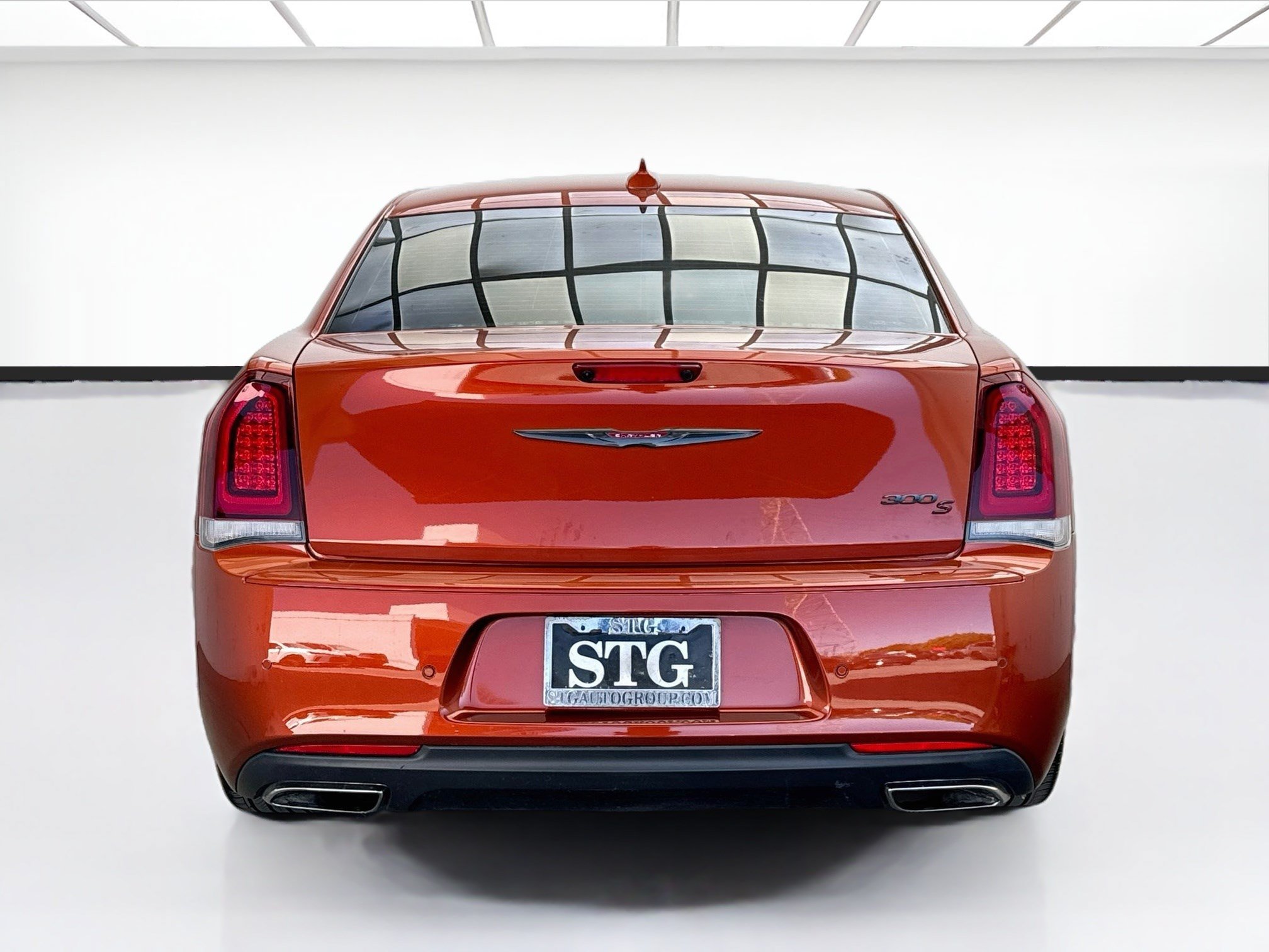 Used 2021 Chrysler 300 S RWD image 5