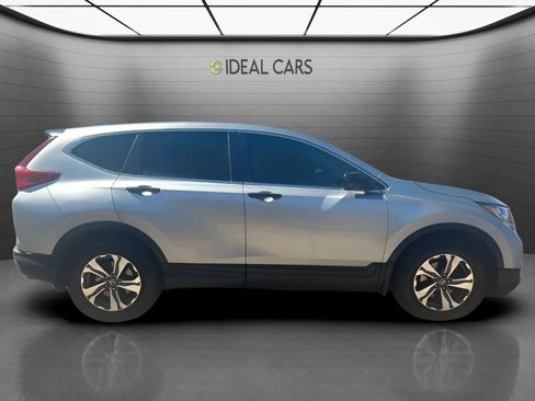 Used 2018 Honda CR-V LX image 4