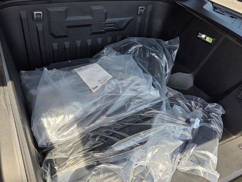 New 2026 GMC Hummer EV 4x4 Crew Cab image 21