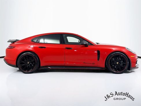 Used 2018 Porsche Panamera 4S AWD/4WD image 8