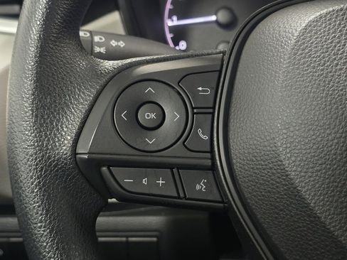 Used 2023 Toyota Corolla LE image 30