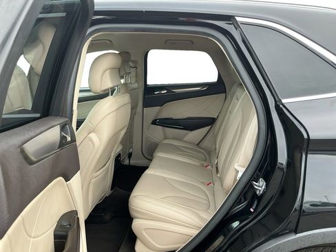 Used 2018 Lincoln MKC Premiere FWD image 21