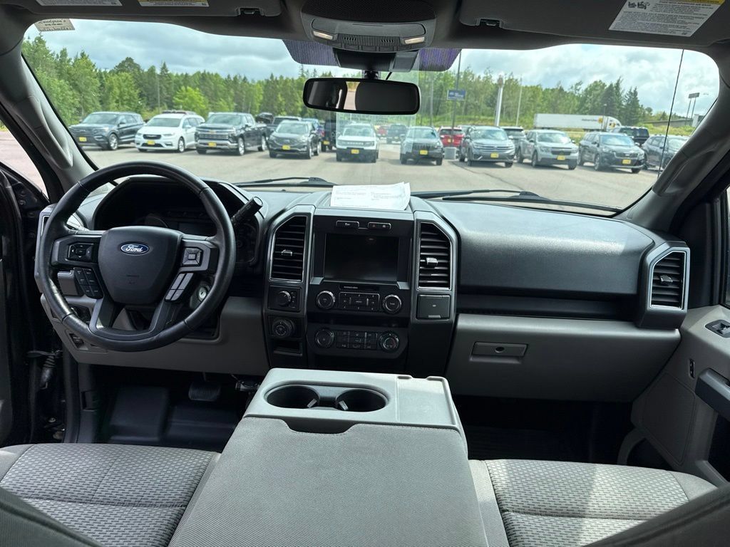 Used 2019 Ford F150 XLT w/ Equipment Group 302A Luxury AWD/4WD image 17