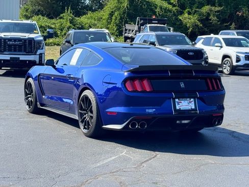 Used 2016 Ford Mustang Shelby GT350 w/ Technology Package RWD image 39