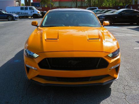 Used 2019 Ford Mustang GT Premium w/ Equipment Group 401A image 4