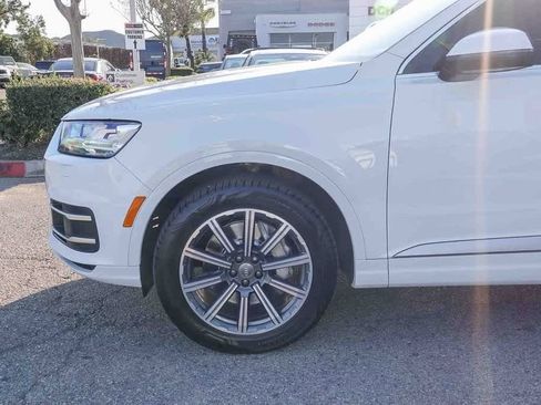 Used 2017 Audi Q7 3.0T Premium Plus image 9