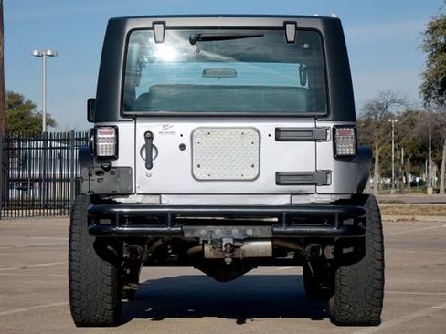 Used 2013 Jeep Wrangler Sport image 22