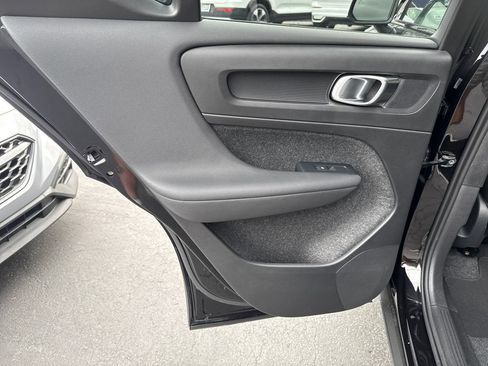 Certified 2026 Volvo XC40 B5 Plus AWD/4WD image 21