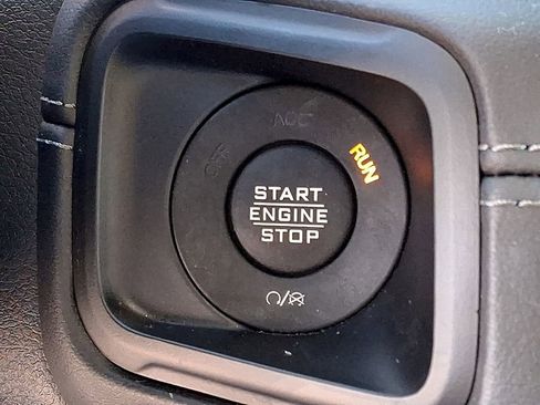 Used 2024 Jeep Wrangler Sahara w/ Safety Group image 22