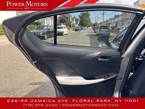 Used 2022 Lexus IS 350 F Sport image 23