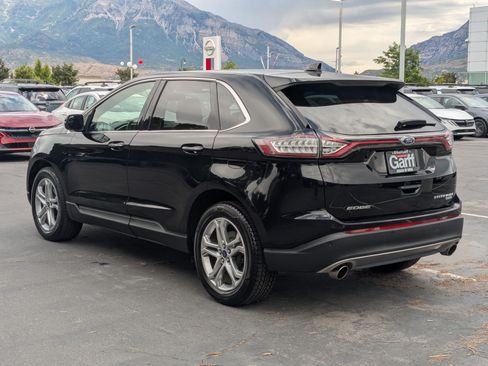 Used 2017 Ford Edge Titanium FWD image 8
