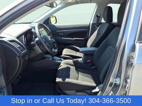 Used 2024 Mitsubishi Outlander Sport LE AWD/4WD image 11