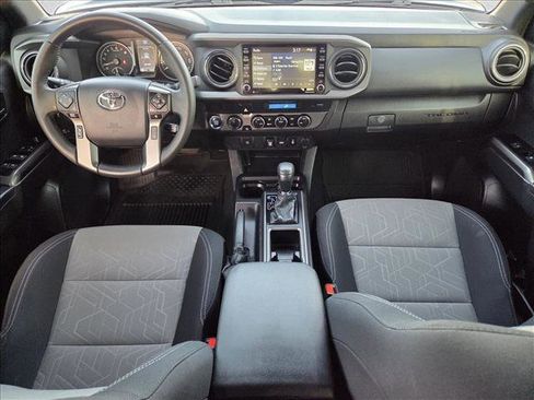 Used 2023 Toyota Tacoma TRD Off-Road image 16