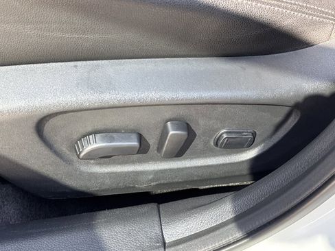 Certified 2020 Nissan Rogue SL image 18