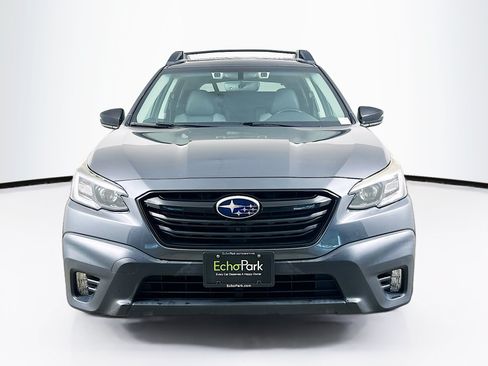 Used 2021 Subaru Outback Onyx Edition XT w/ Tech Package 3 AWD/4WD image 2