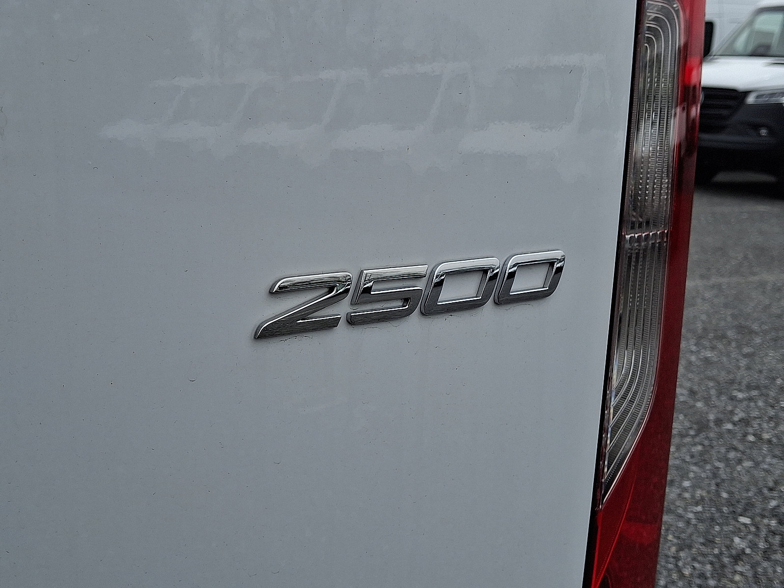 Used 2025 Mercedes-Benz Sprinter 2500 image 30