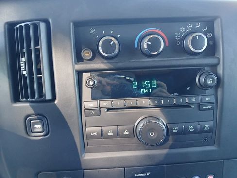 Used 2013 Chevrolet Express 3500 LT w/ LT Preferred Equipment Group image 29