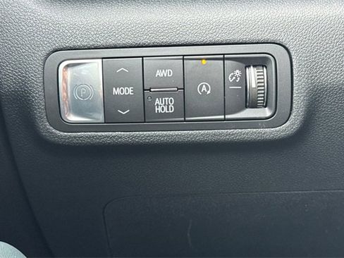 New 2026 GMC Terrain AT4 w/ Convenience Package III image 31