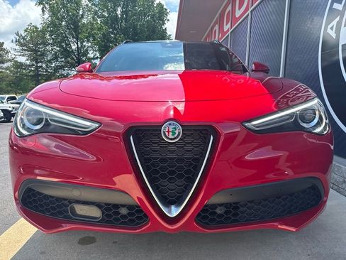 Used 2023 Alfa Romeo Stelvio Ti AWD/4WD image 8