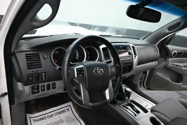 Used 2012 Toyota Tacoma 4x4 Double Cab w/ TRD Sport Pkg image 12