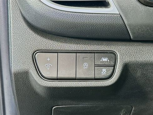 Used 2023 Kia Seltos SX w/ SX Sunroof Package AWD/4WD image 10